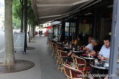 Цены на еду в ресторанах Парижа, Ресторан снаружи
